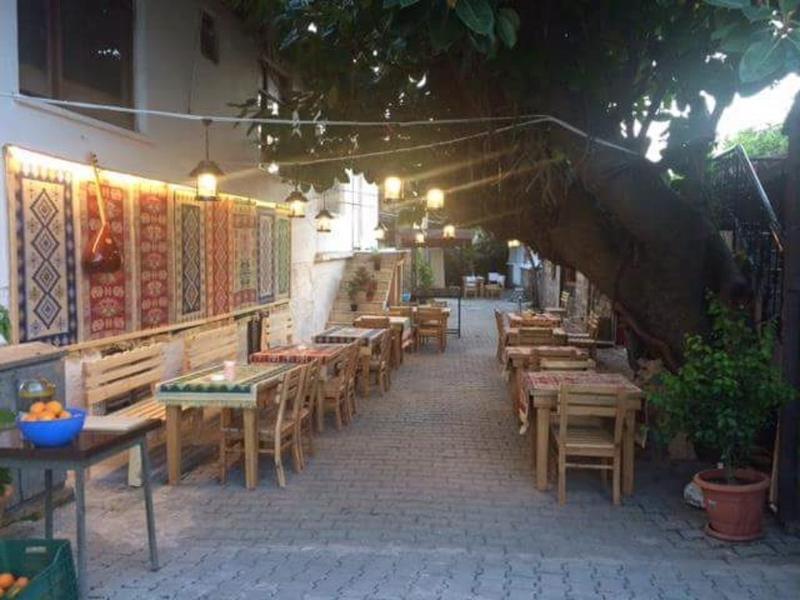 Antonios Motel Side Exterior photo